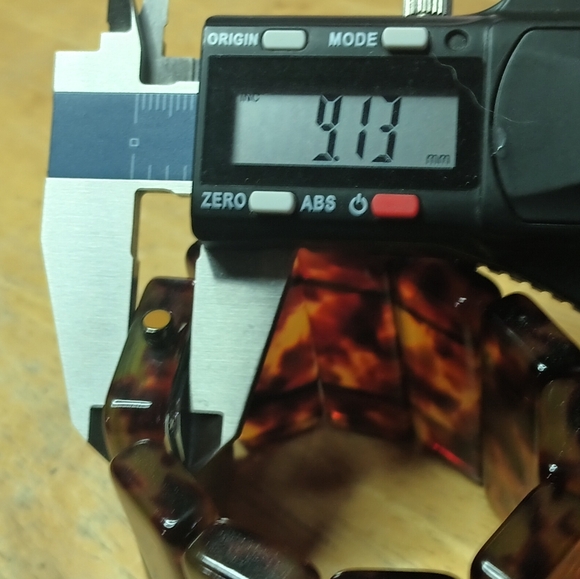 X The Vega Tortoise shell acrylic w/elastic band Black Dial 3 gold hand movement - Picture 8 of 11